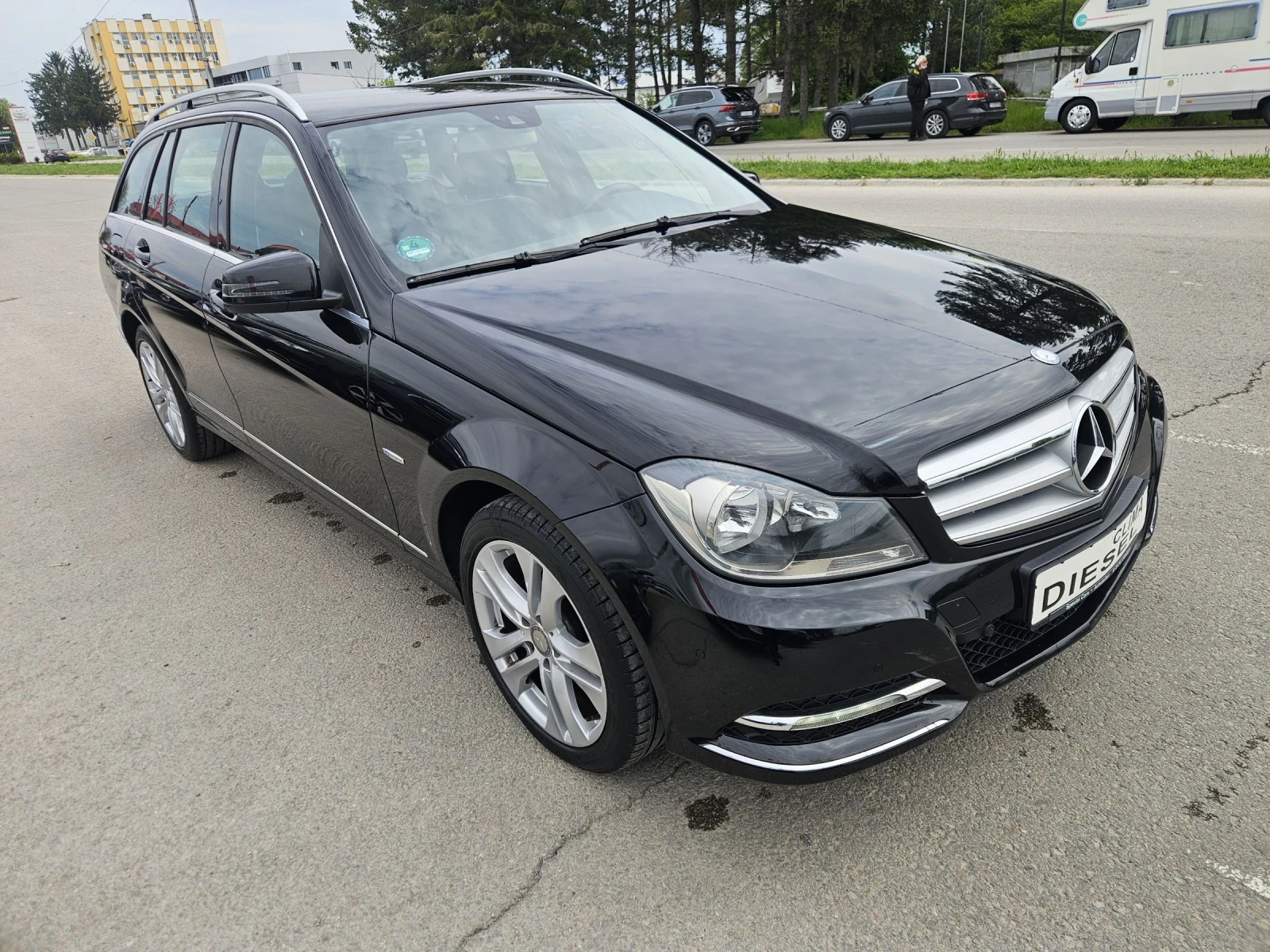 Mercedes-Benz C 220 2.2 СDi  170 k.c  AMG, снимка 3 - Автомобили и джипове - 54482604