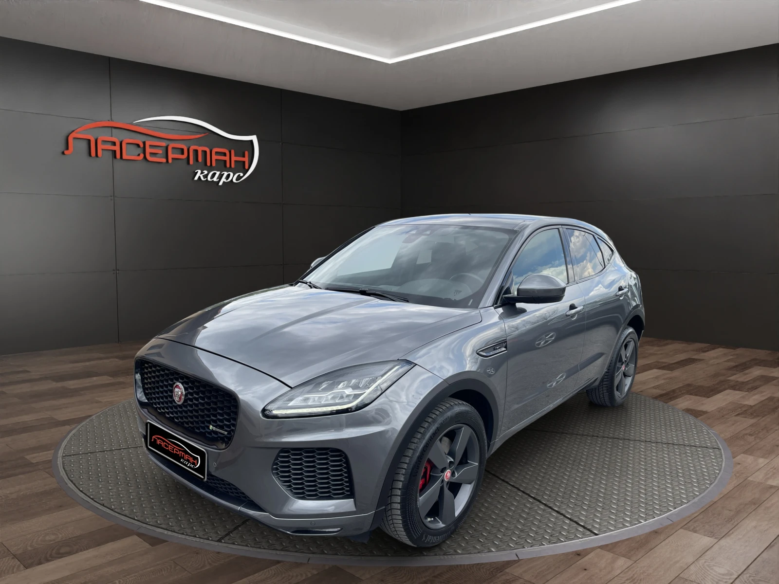 Jaguar E-pace 2.0D I4 R-DYNAMIC SE AWD