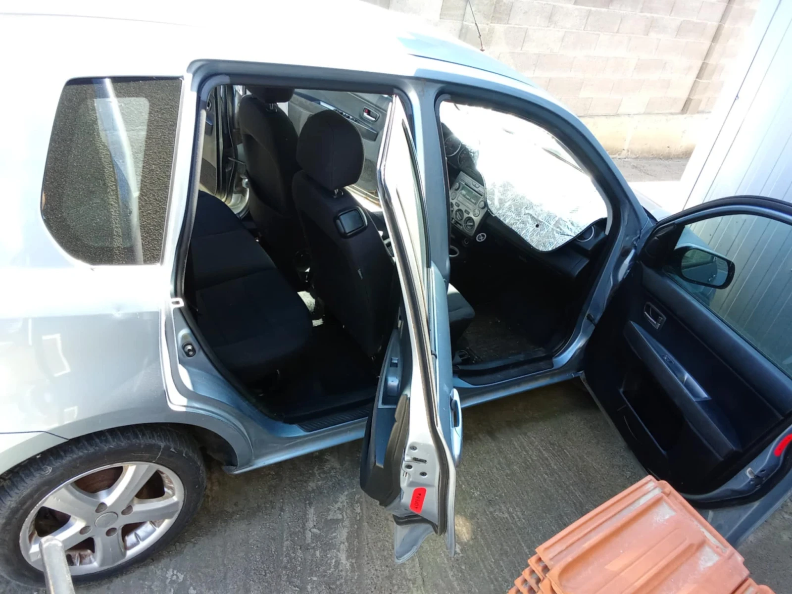Mazda 2 1, 2 DY, снимка 9 - Автомобили и джипове - 54708962