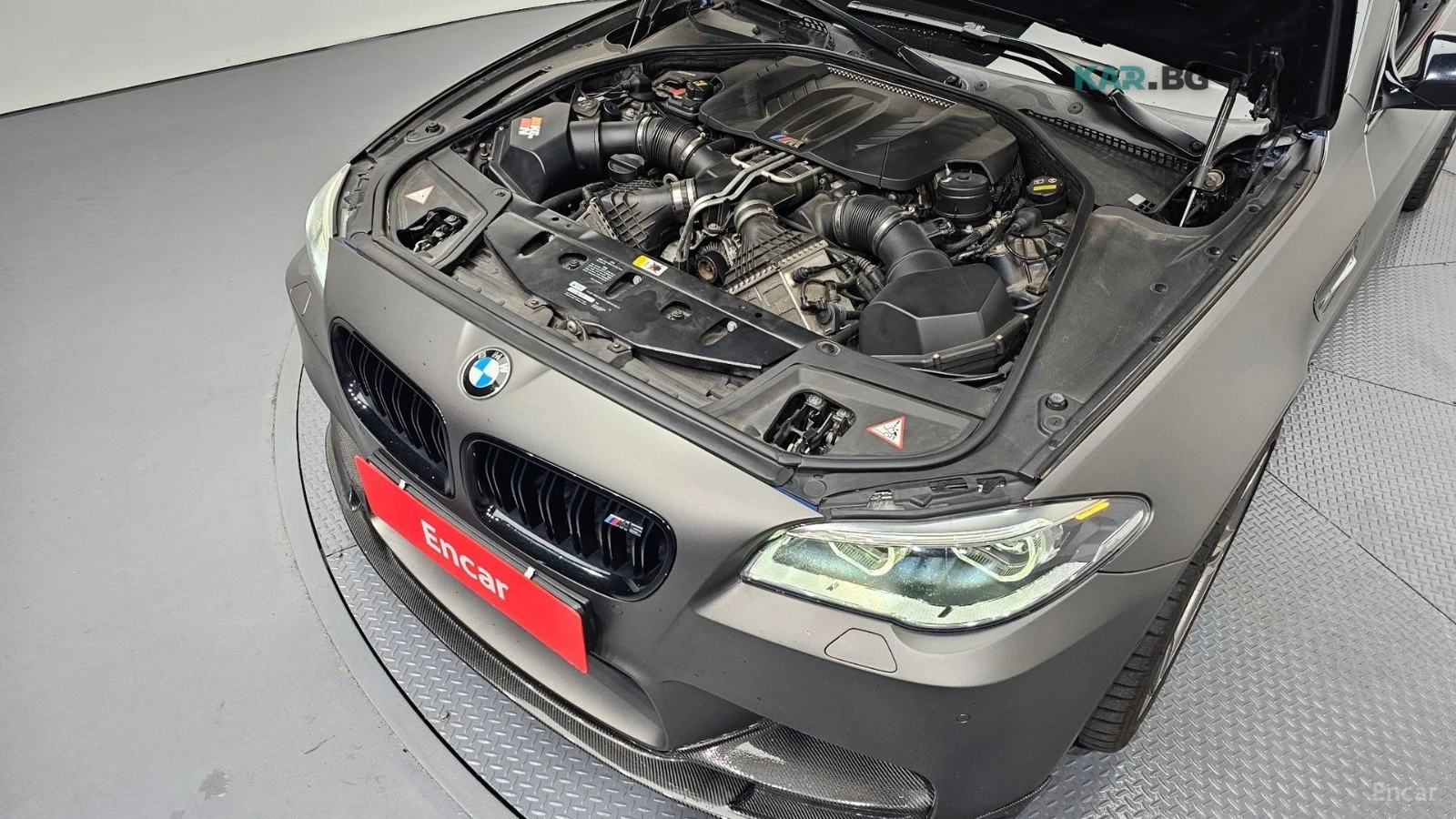 BMW M5 ПОДГРЕВ* ОБДУХВАНЕ* 360* КАМЕРА* HUD* SUNROOF* , снимка 17 - Автомобили и джипове - 55218456