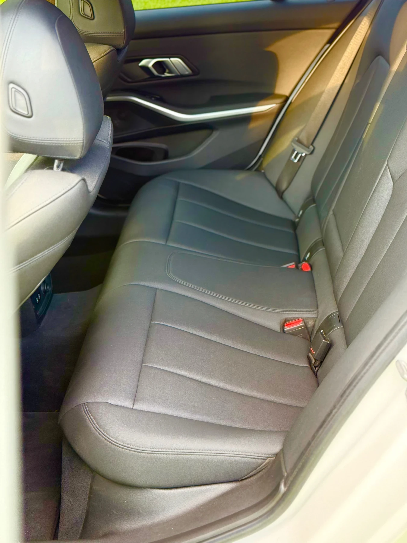 BMW 330, снимка 11 - Автомобили и джипове - 55420440