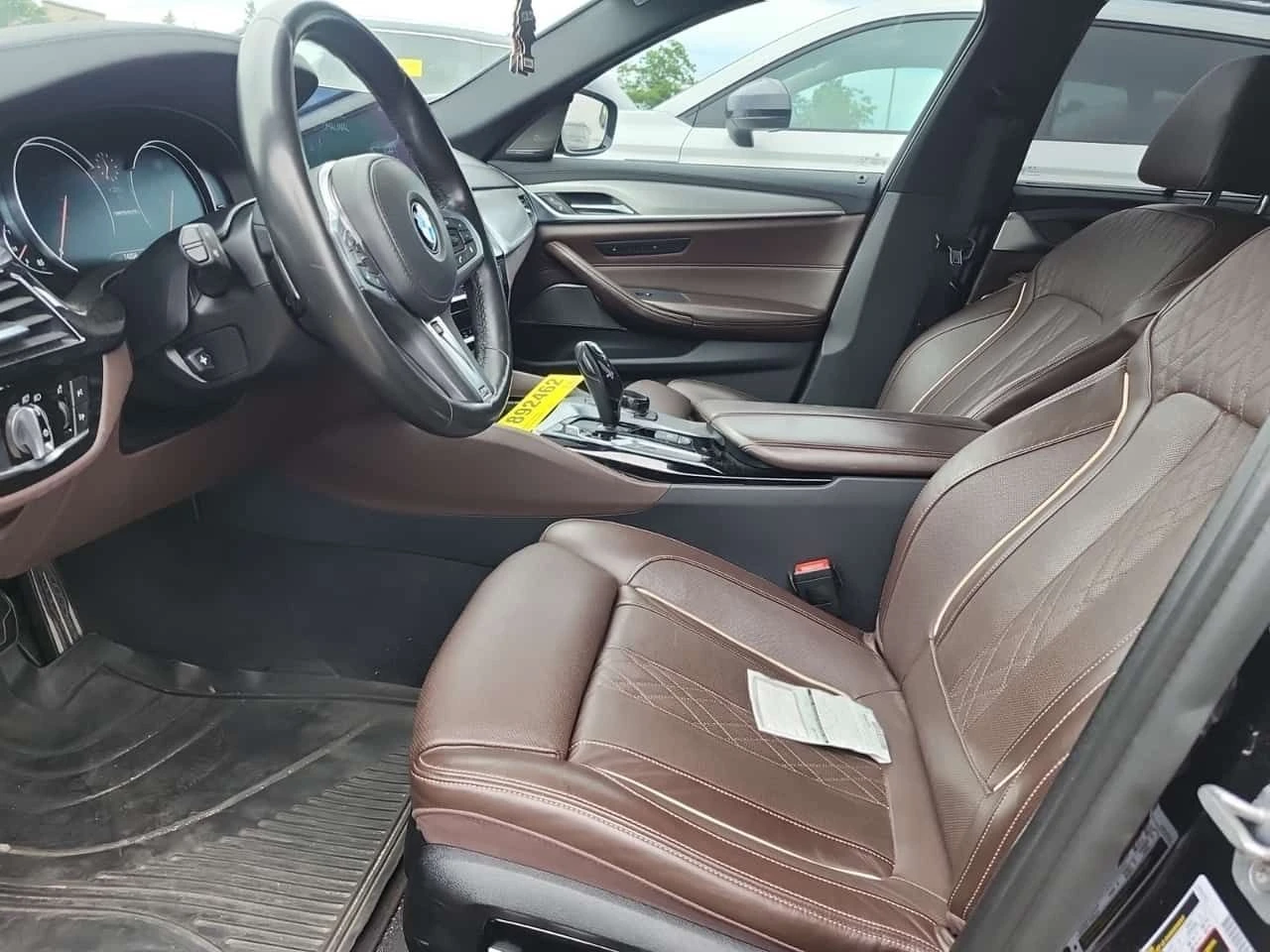 BMW 550 * M550i * CARFAX * Без инциденти * Генерация * , снимка 8 - Автомобили и джипове - 55454488
