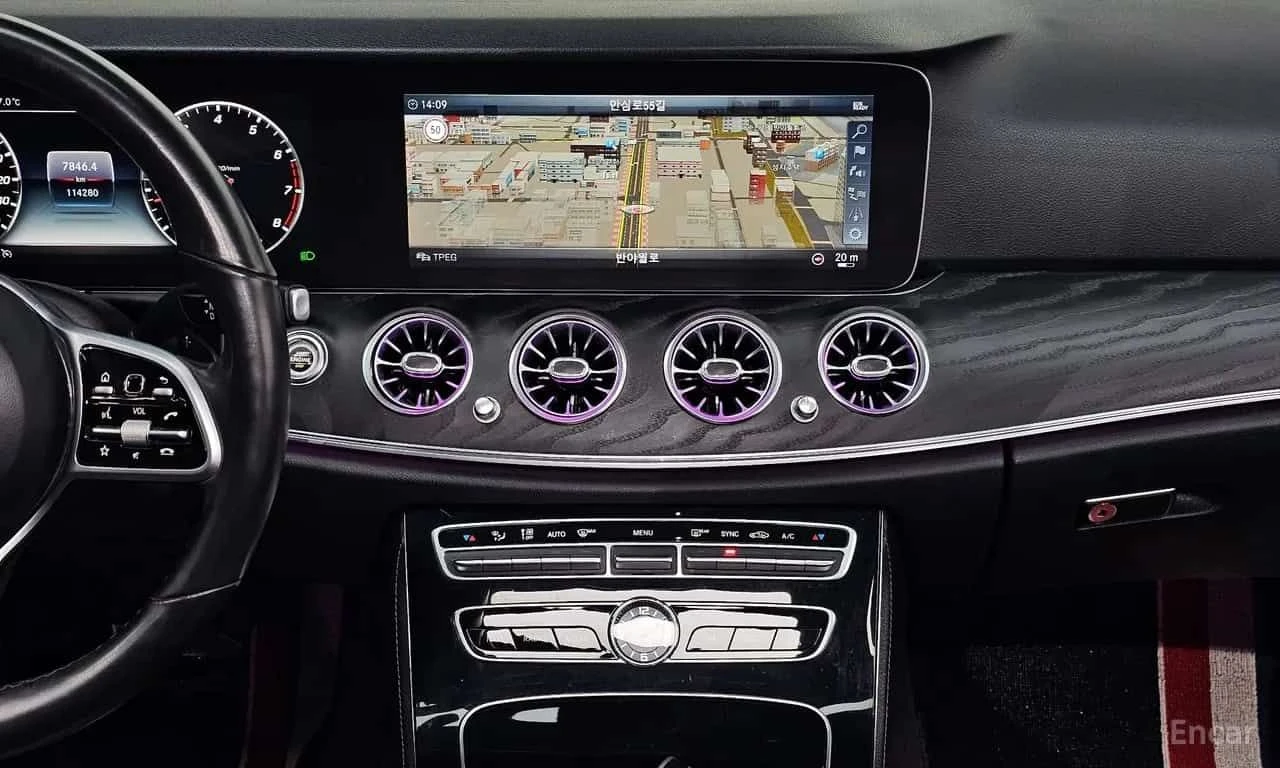 Mercedes-Benz E 300  Avnatgarde | ОБДУХВАНЕ | 360 | HUD | , снимка 13 - Автомобили и джипове - 55622623