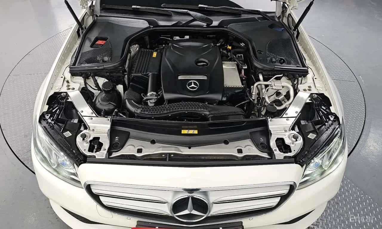 Mercedes-Benz E 300  Avnatgarde | ОБДУХВАНЕ | 360 | HUD | , снимка 6 - Автомобили и джипове - 55622623