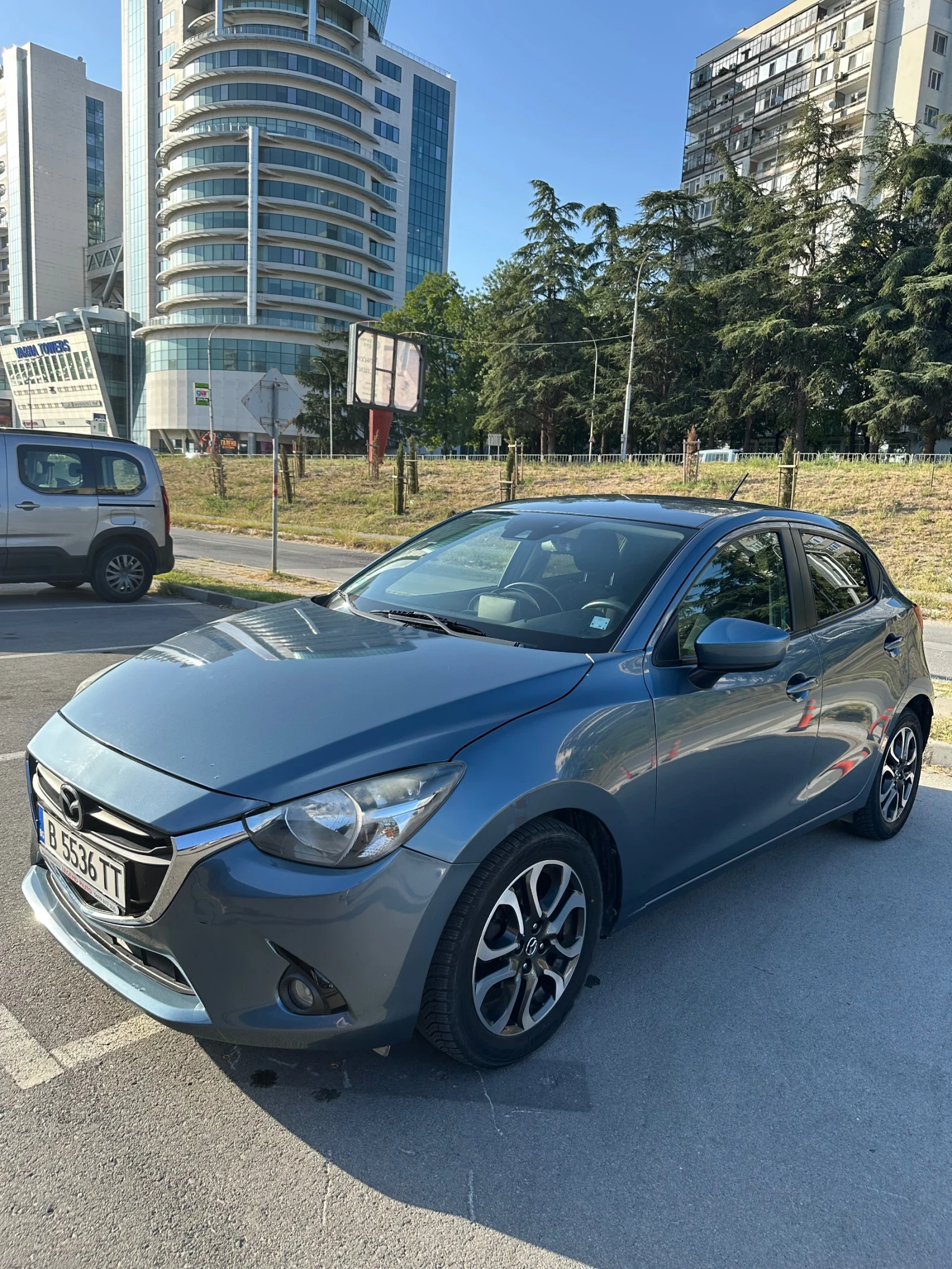 Mazda 2 1.5 SkyActive, снимка 5 - Автомобили и джипове - 55891043
