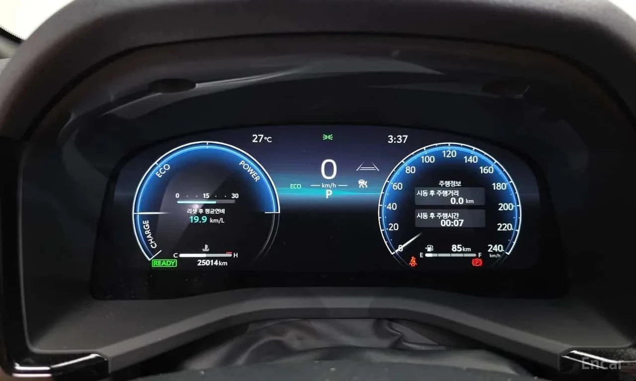 Toyota Camry * 2.5 XLE Hybrid * , снимка 9 - Автомобили и джипове - 56211469