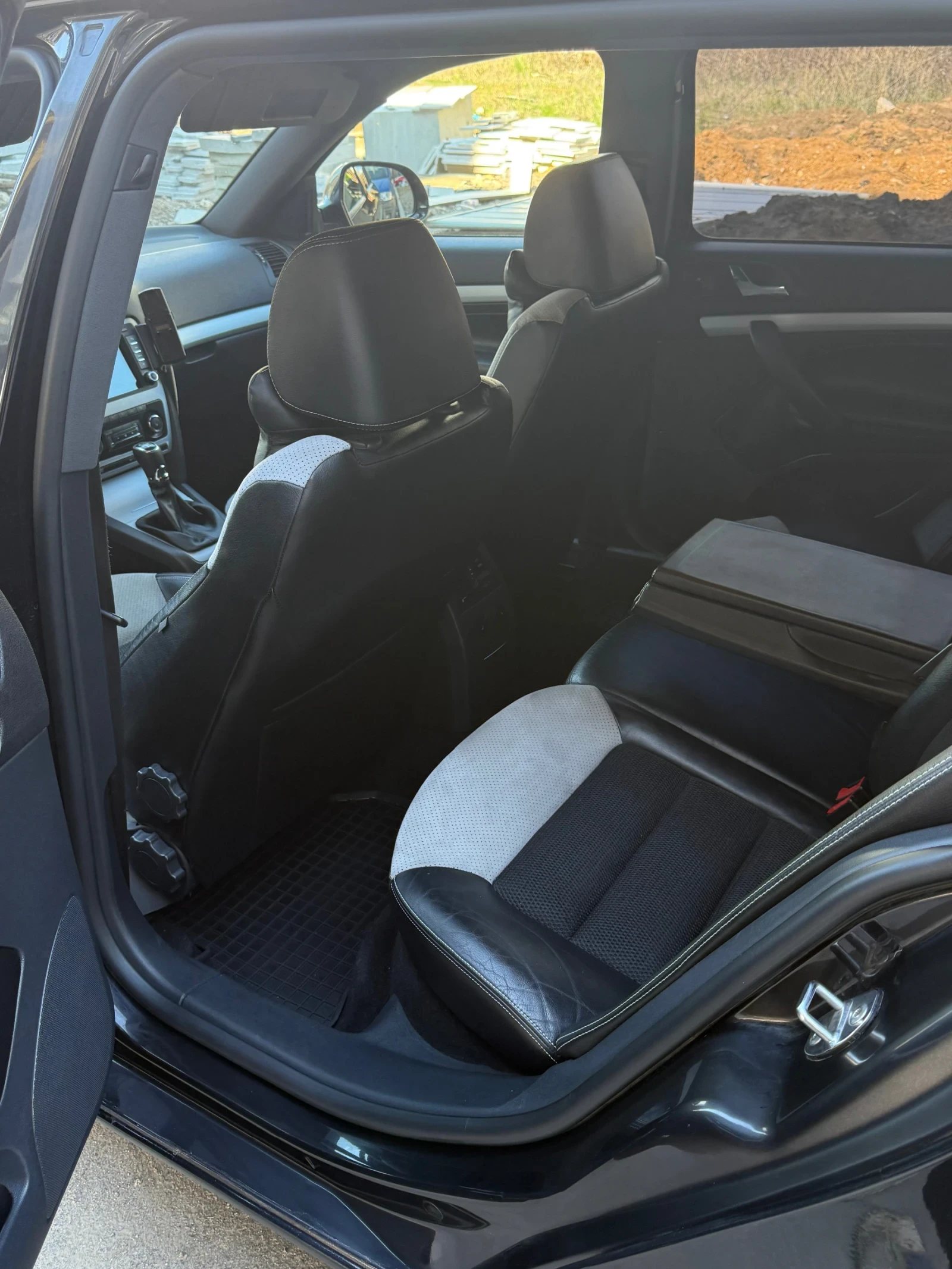 Skoda Octavia, снимка 6 - Автомобили и джипове - 56443027