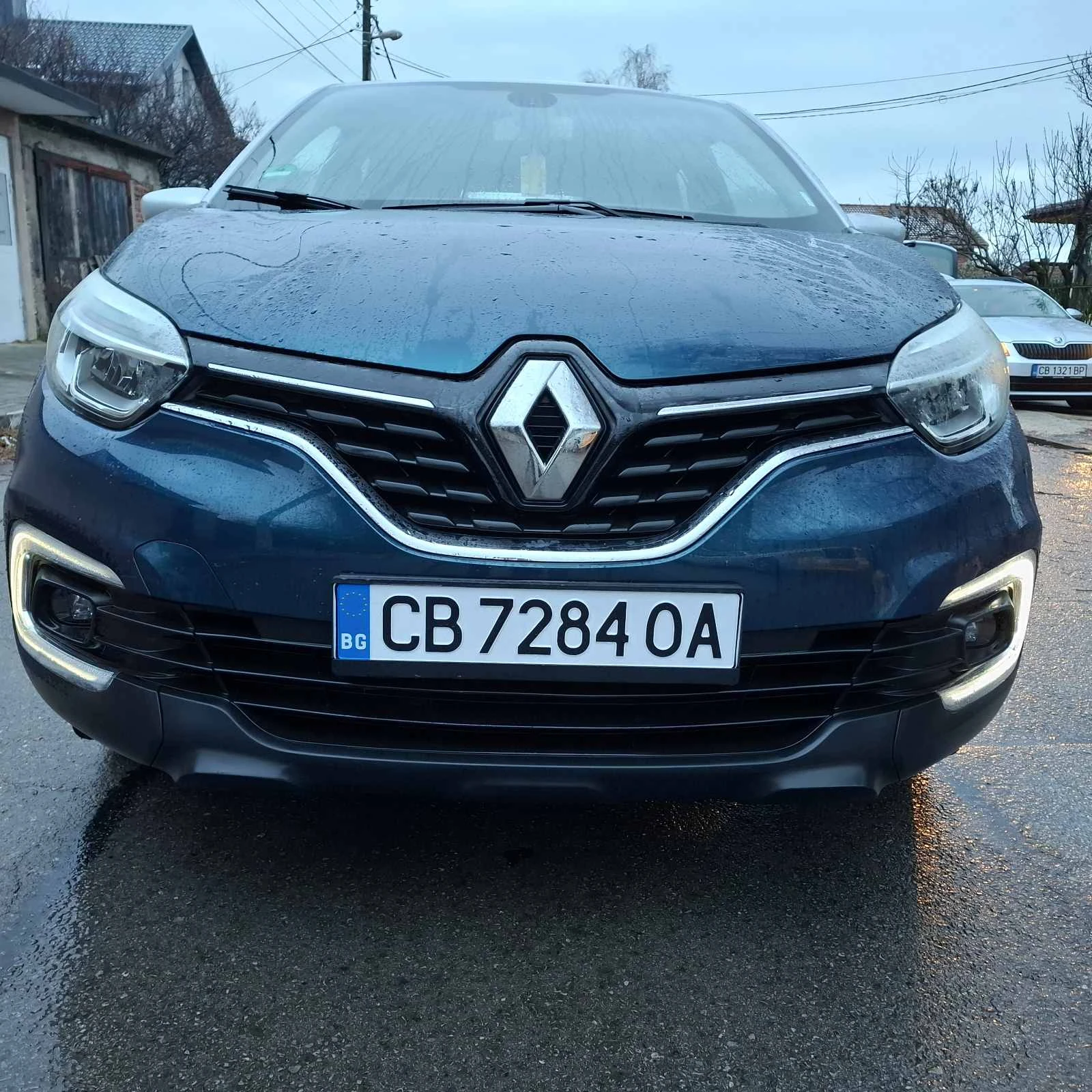 Renault Captur 1.2tce, снимка 8 - Автомобили и джипове - 56244628