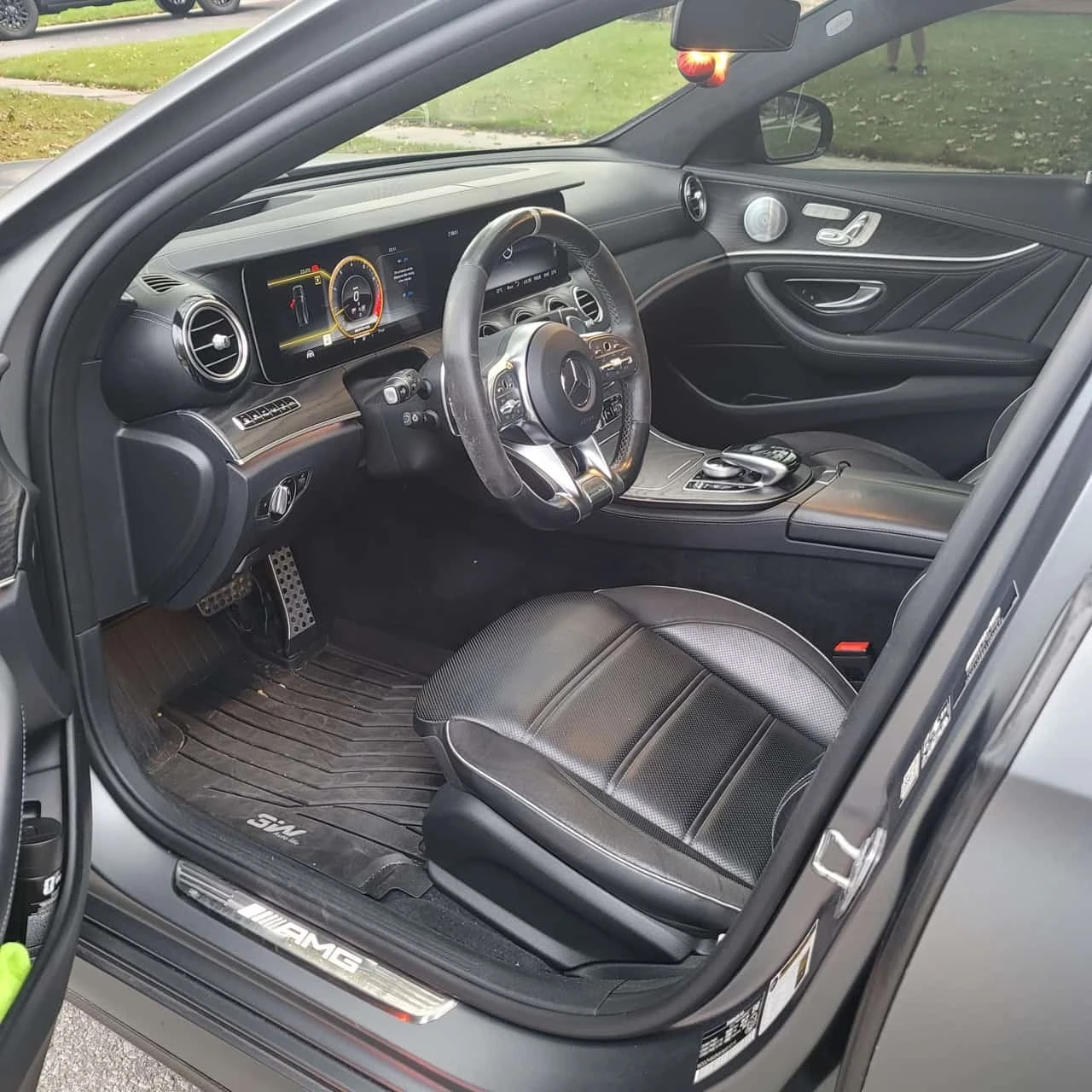 Mercedes-Benz E 63 AMG * E 63 S * АВТОКРЕДИТ* , снимка 5 - Автомобили и джипове - 56265992