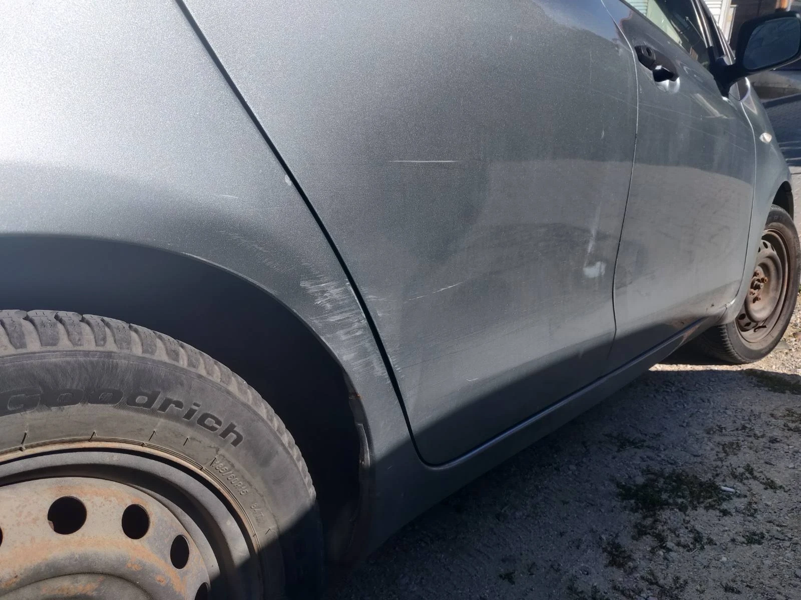 Toyota Yaris, снимка 8 - Автомобили и джипове - 56299359