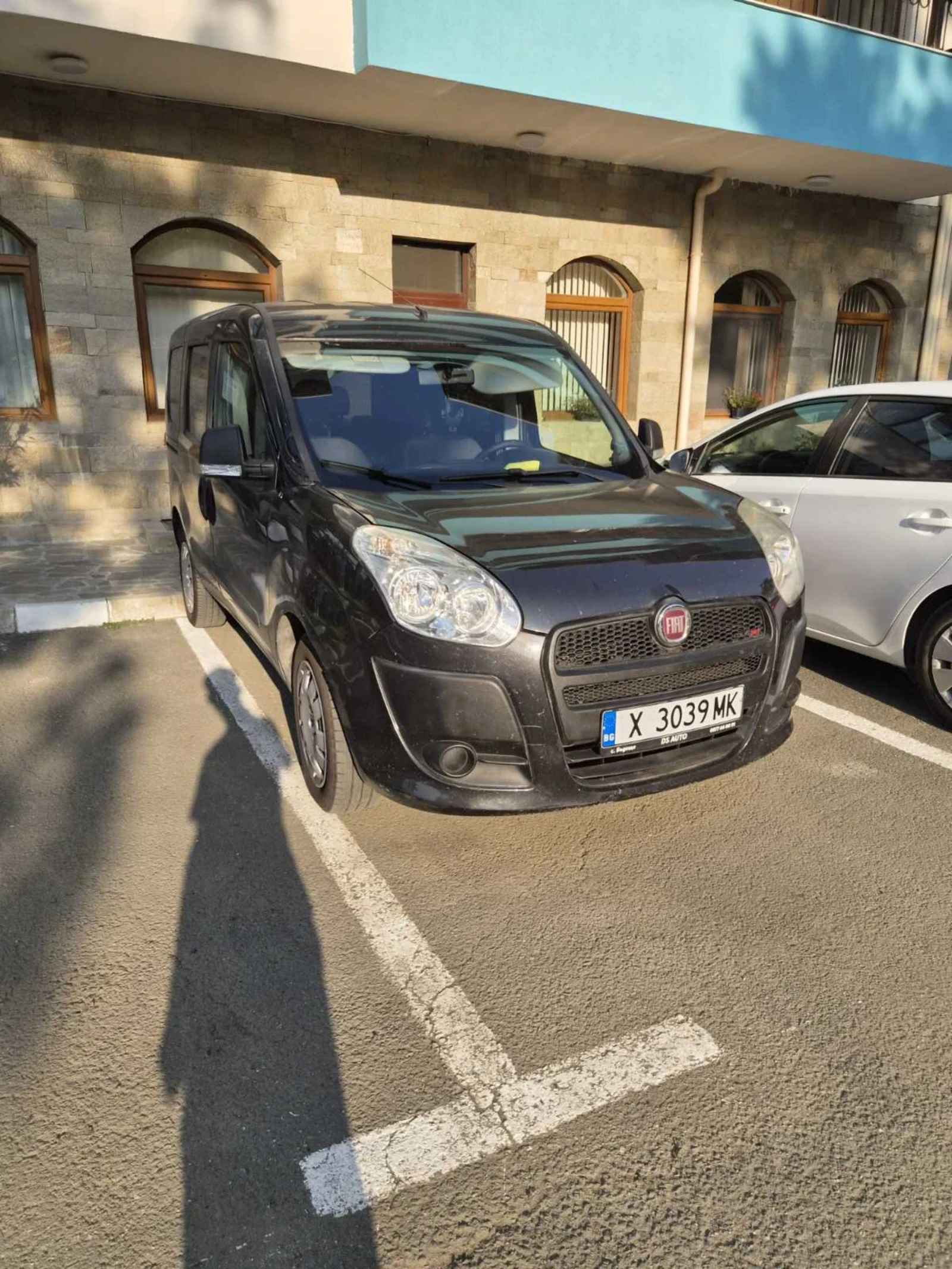 Fiat Doblo 1.6 мултиджет, снимка 2 - Автомобили и джипове - 56348265