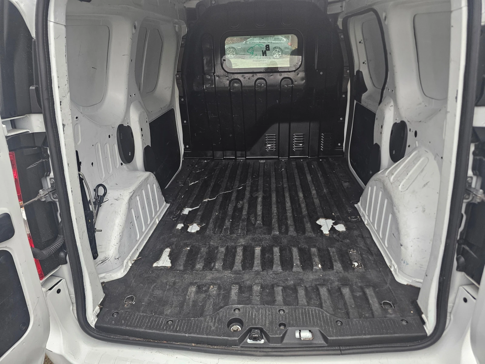 Dacia Dokker 1.5, снимка 2 - Автомобили и джипове - 56725306