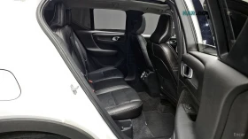 Volvo XC40, снимка 12