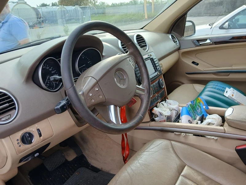 Mercedes-Benz ML 280, снимка 10 - Автомобили и джипове - 47481701