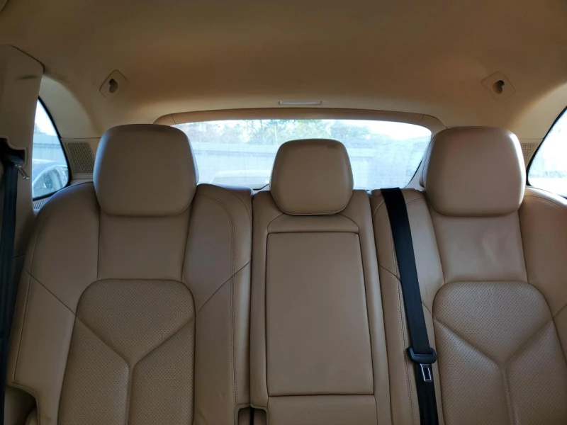 Porsche Cayenne, снимка 10 - Автомобили и джипове - 47800690