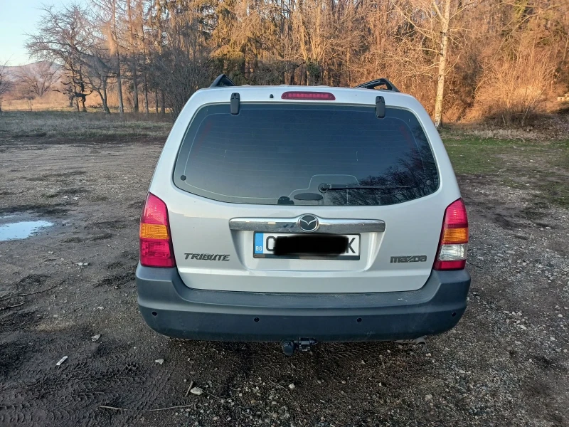 Mazda Tribute 2.0, снимка 8 - Автомобили и джипове - 48501142