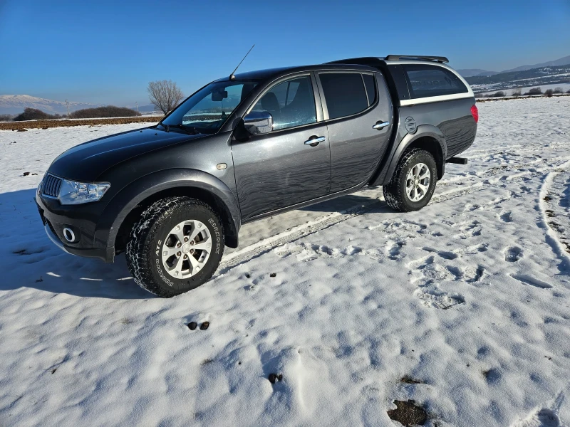 Mitsubishi L200 2.5, снимка 2 - Автомобили и джипове - 48803432