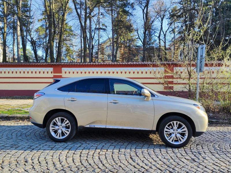 Lexus RX 450h, снимка 3 - Автомобили и джипове - 49610125