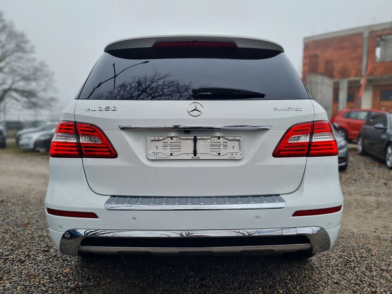 Mercedes-Benz ML 350 AMG/ОБДУХВАНЕ/ПОДГРЕВ/КАМЕРА/ ПАНОРАМА, снимка 6 - Автомобили и джипове - 52942973