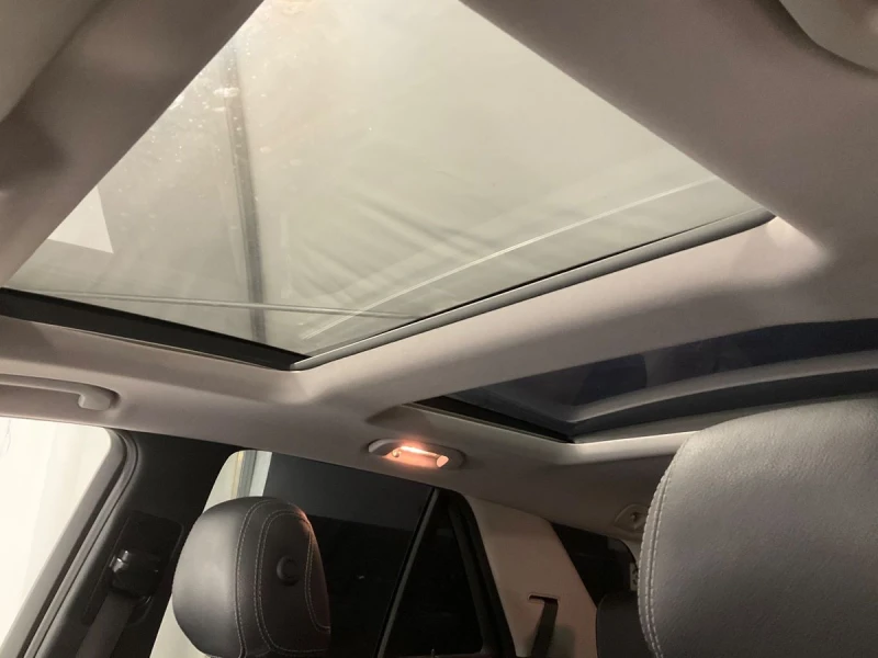 Mercedes-Benz ML 350 ОЧАКВАН ВНОС!!! AMG/ОБДУХВАНЕ/ПОДГРЕВ/КАМЕРА, снимка 11 - Автомобили и джипове - 52942973