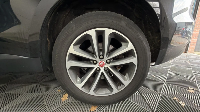 Jaguar F-PACE  2.0d Portfolio , снимка 12 - Автомобили и джипове - 53199090