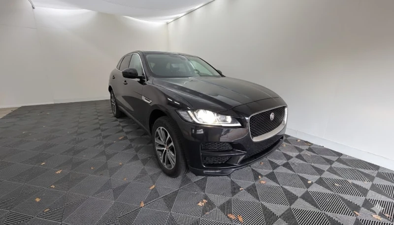Jaguar F-PACE  2.0d Portfolio 