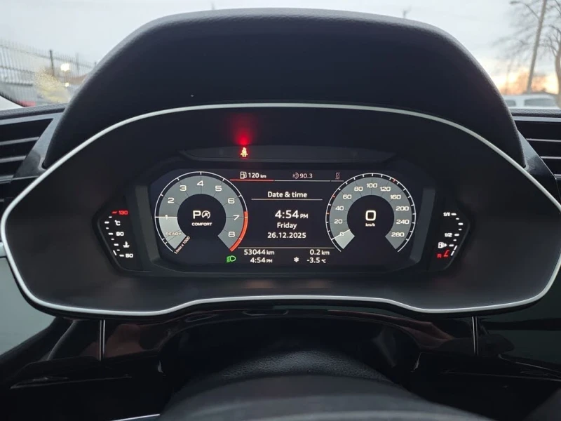 Audi Q3 * S-Line* * HeadUp* AвтоКредит* (ЦЕНА ДО БГ), снимка 11 - Автомобили и джипове - 53328939