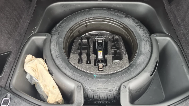 Jeep Grand cherokee SWISS-LIMITED, снимка 3 - Автомобили и джипове - 53477252