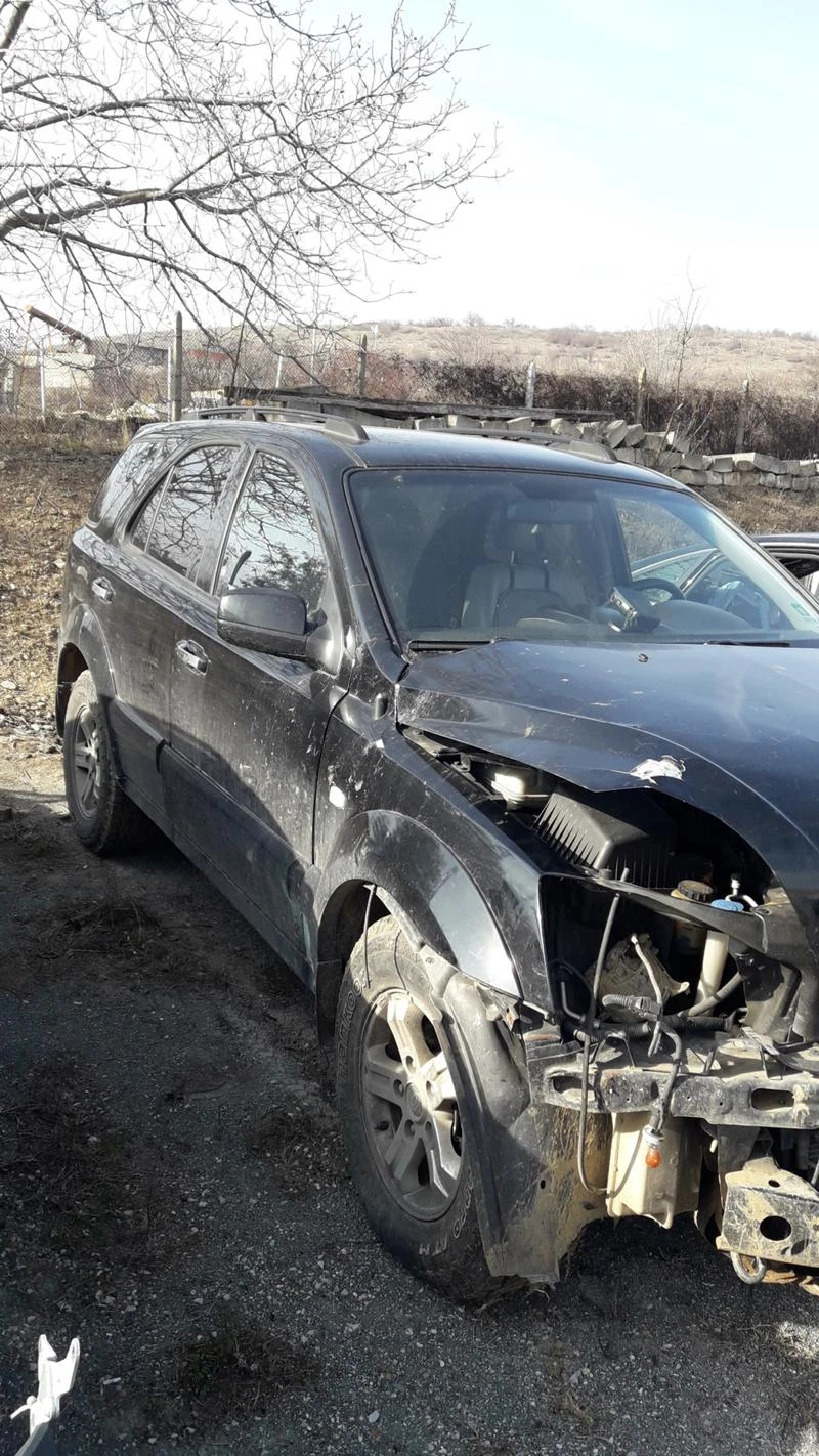 Kia Sorento 2.5 CRDI , снимка 2 - Автомобили и джипове - 27849308