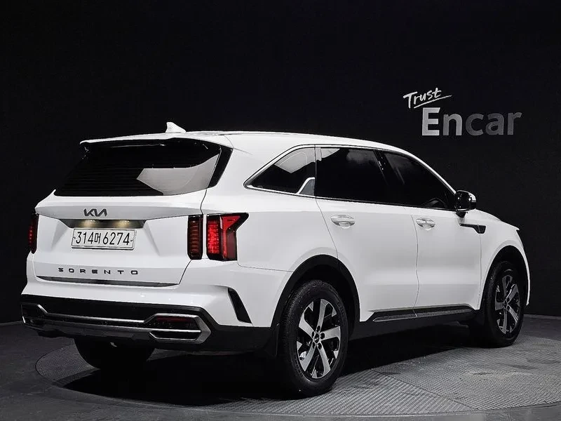 Kia Sorento 2.2 2Wd Trendy, снимка 2 - Автомобили и джипове - 55889291