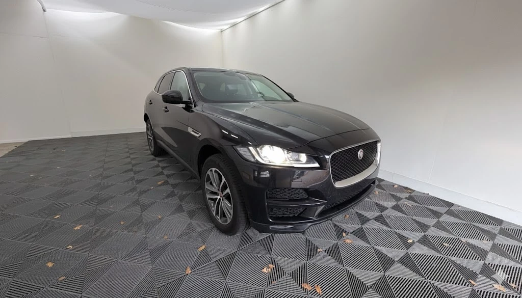 Jaguar F-PACE  2.0d Portfolio , снимка 1