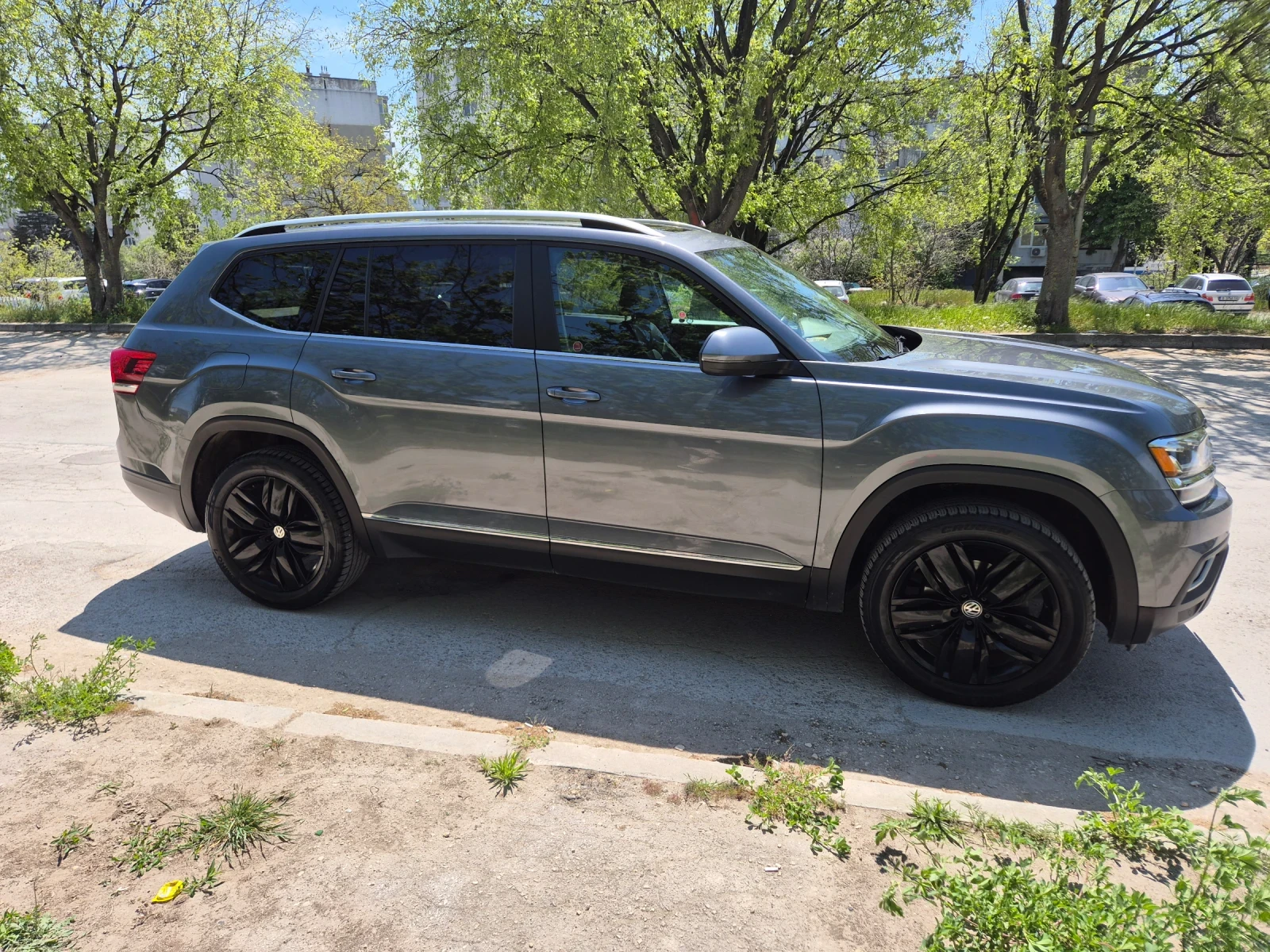 VW Atlas PREMIUM ВСИЧКИ ЕКСТРИ ЗА МОДЕЛА - изображение 2