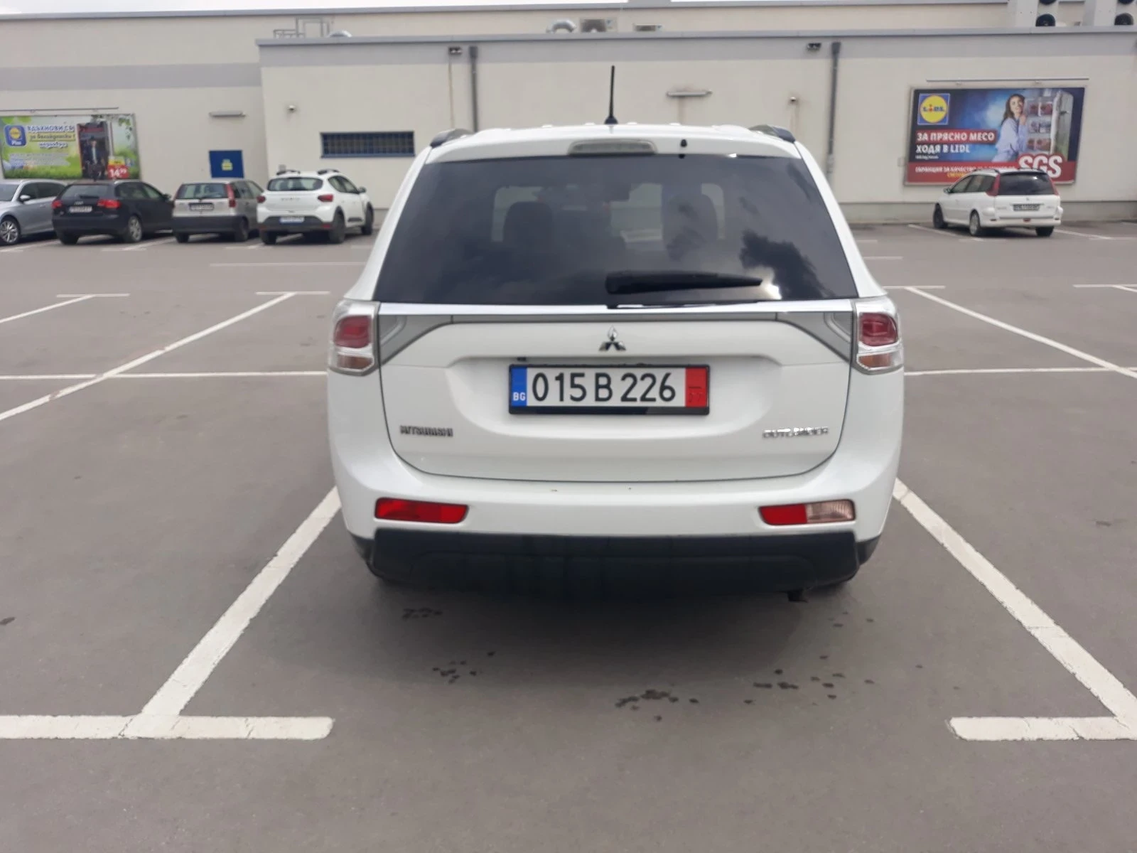 Mitsubishi Outlander 2.2 4WD - изображение 5