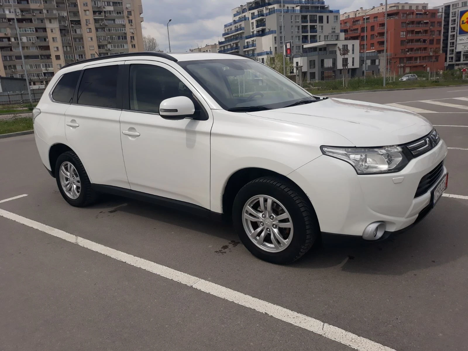 Mitsubishi Outlander 2.2 4WD | Mobile.bg   11