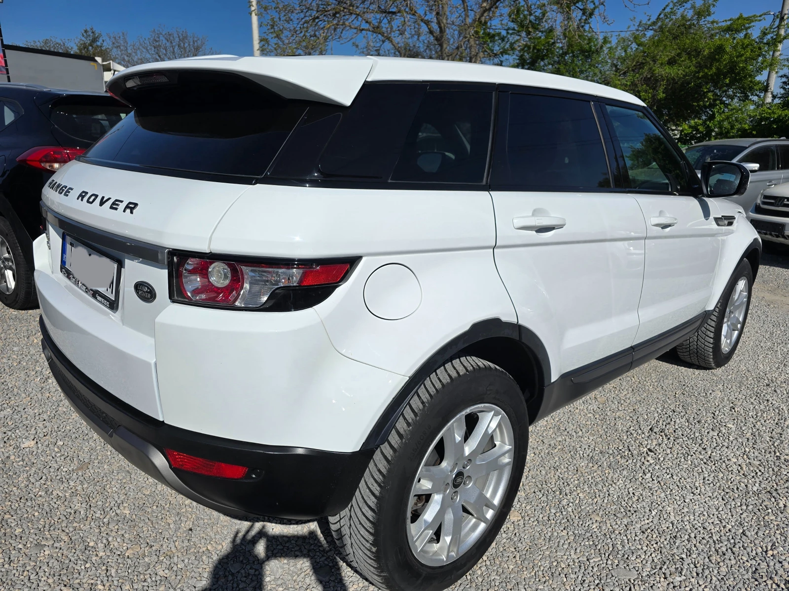 Land Rover Range Rover Evoque 2.2TD4-ЕВРО 5В-4Х4-АВТОМАТИК - изображение 9