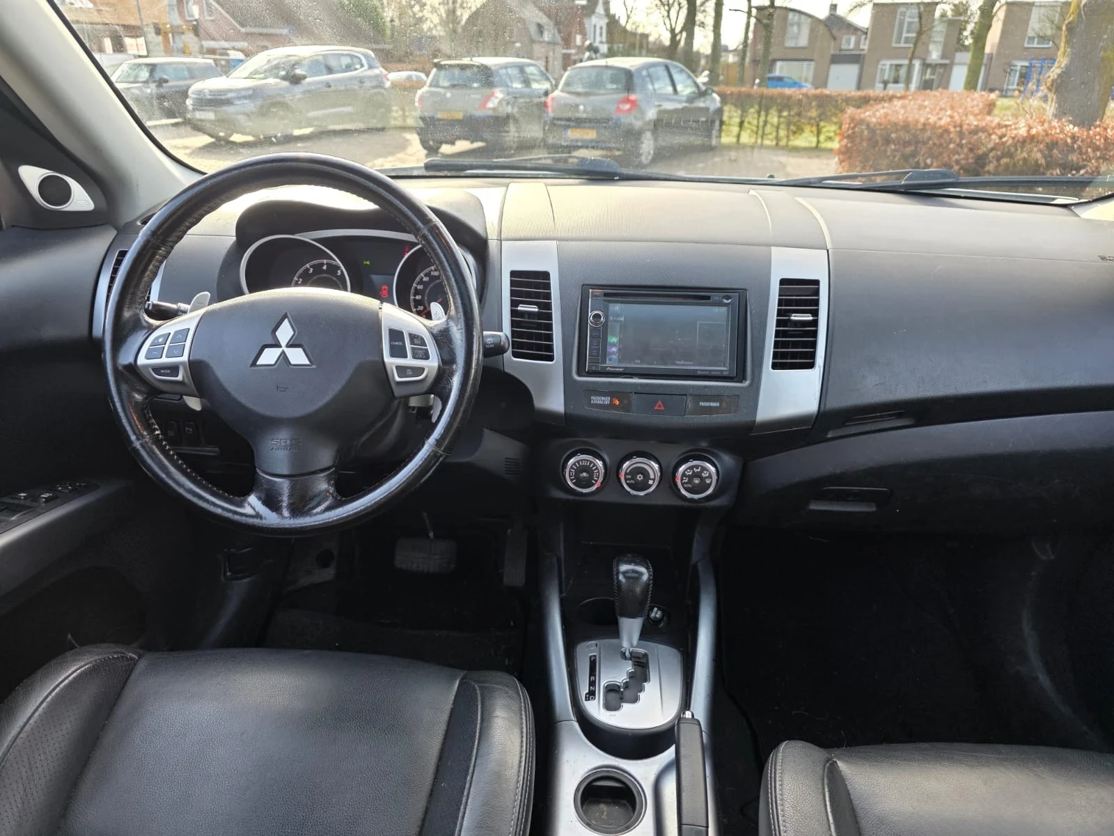 Mitsubishi Outlander  - изображение 3