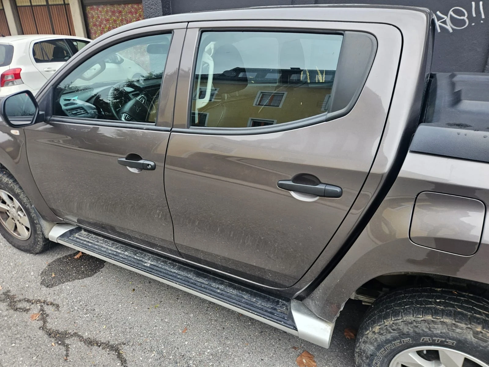 Mitsubishi L200  - изображение 2