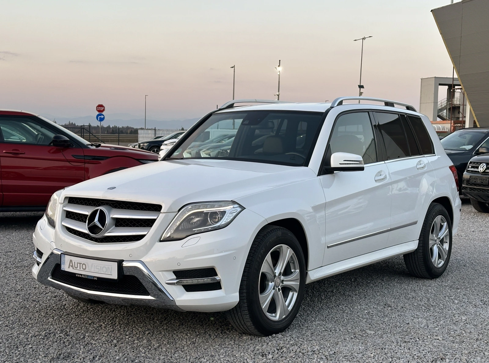 Mercedes-Benz GLK 350CDi AMG-Line Кожа Подгрев Асистенти 4х4, снимка 3 - Автомобили и джипове - 53366044