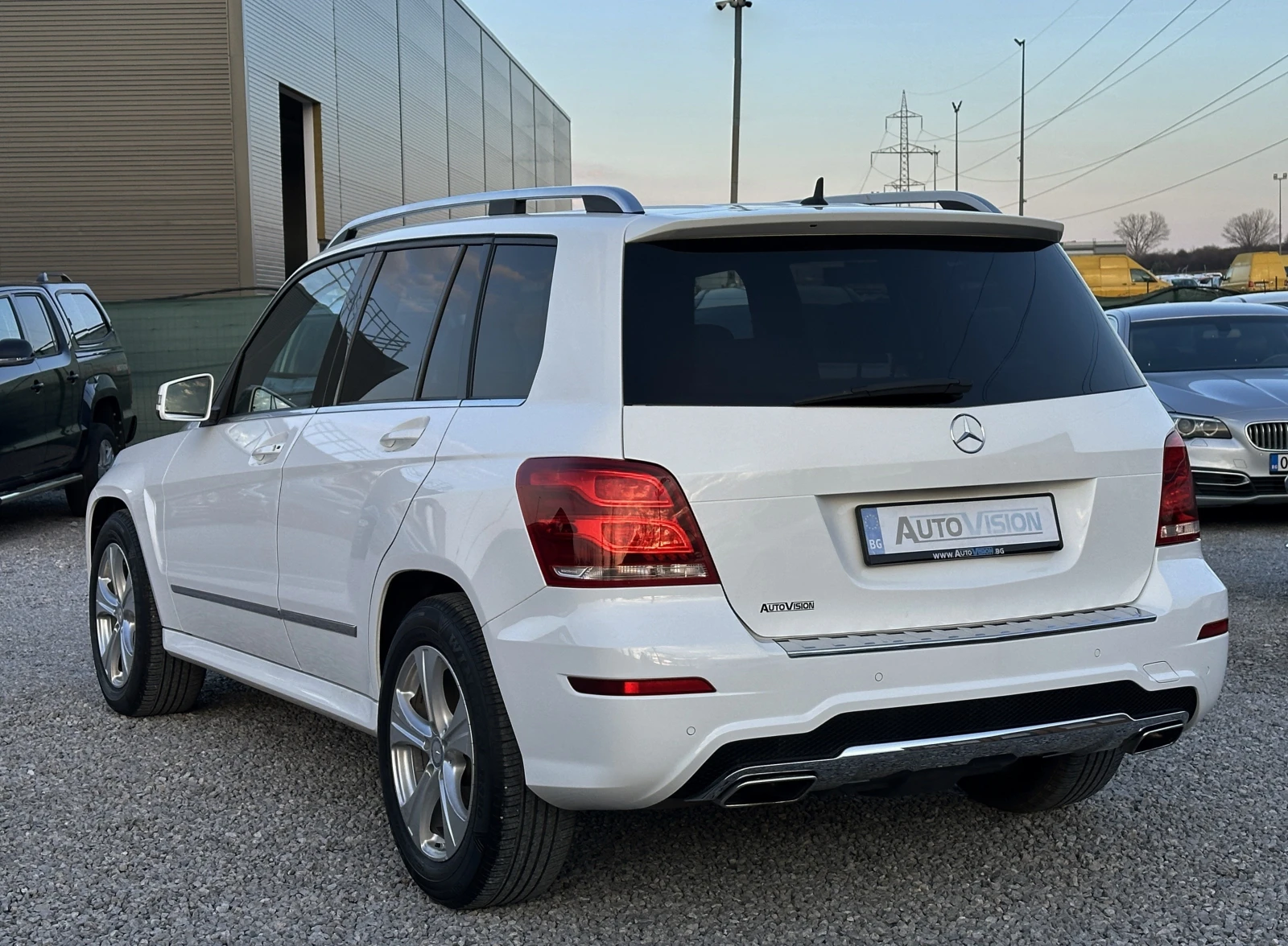 Mercedes-Benz GLK 350CDi AMG-Line Кожа Подгрев Асистенти 4х4, снимка 2 - Автомобили и джипове - 53366044