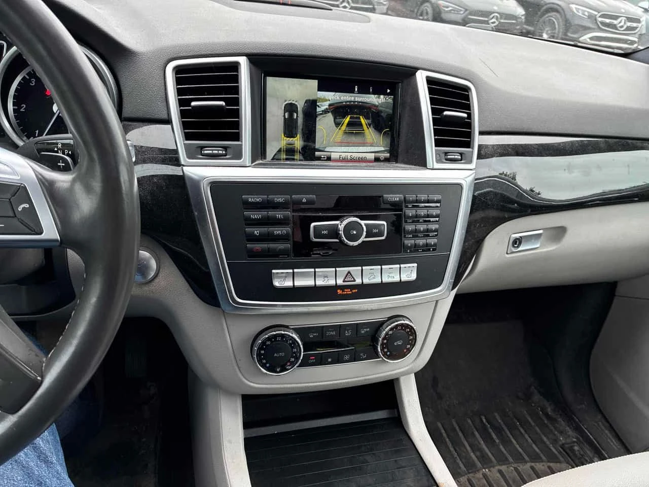 Mercedes-Benz ML 350 BlueTEC/КЛИП/ОТ ПРЕДСТАВИТЕЛСТВО, снимка 9 - Автомобили и джипове - 54723725