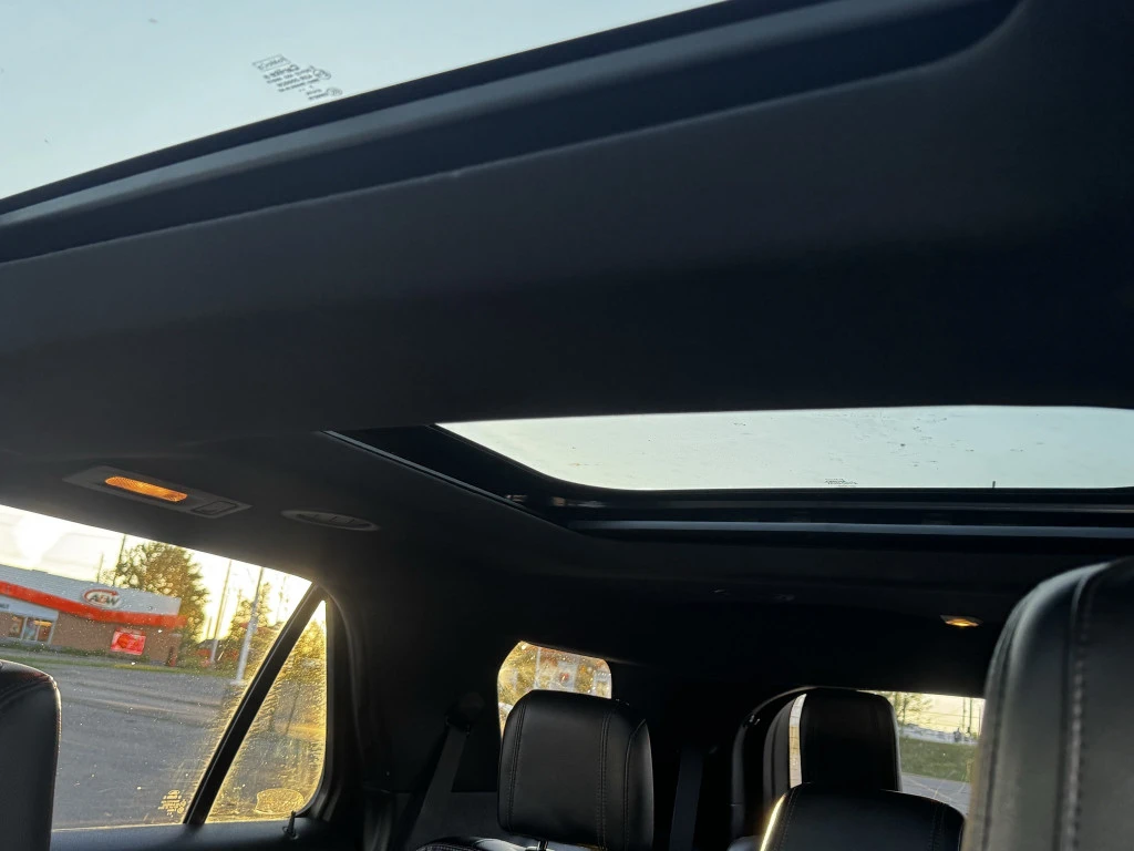 Ford Explorer XLT* 4x4* 7 МЕСТЕН* ДВОЙНА ПАНОРАМА* КЕЙЛЕС* , снимка 11 - Автомобили и джипове - 55241287