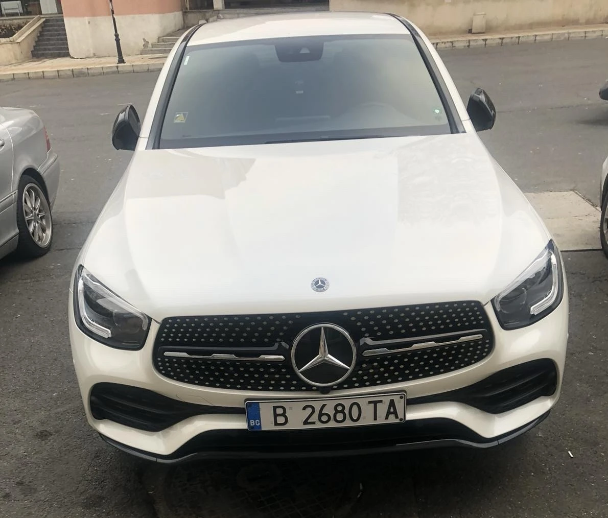 Mercedes-Benz GLC 300 Coupe 4M AMG line - от Първи собственик, снимка 6 - Автомобили и джипове - 55823816