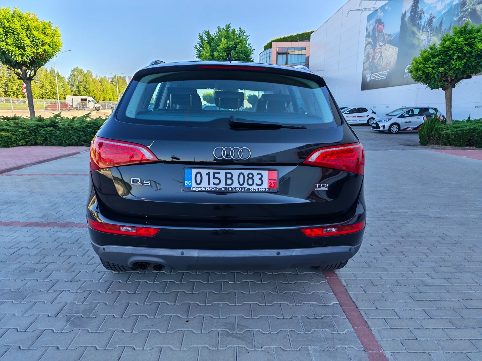 Audi Q5 2.0 DIZEL 170 KN Quattro, снимка 4 - Автомобили и джипове - 56134672