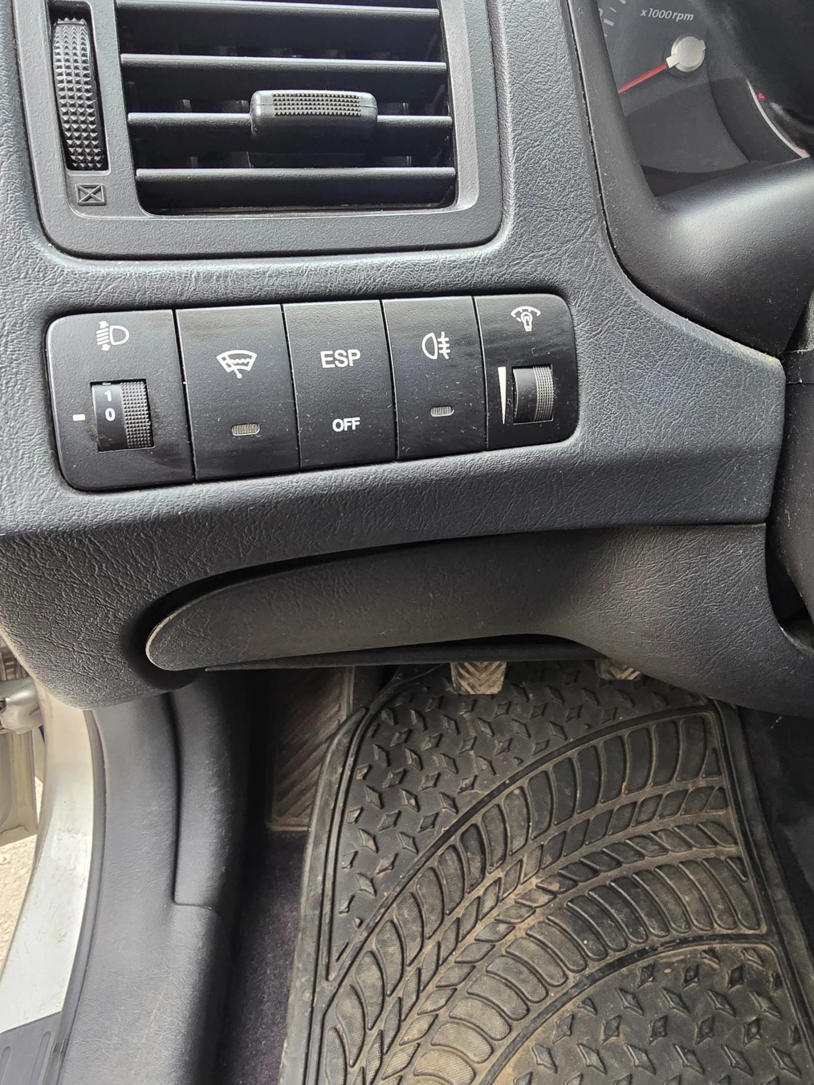 Hyundai Tucson, снимка 8 - Автомобили и джипове - 56541781
