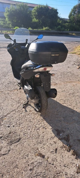Gilera Nexus 300ie  като нов..., снимка 5