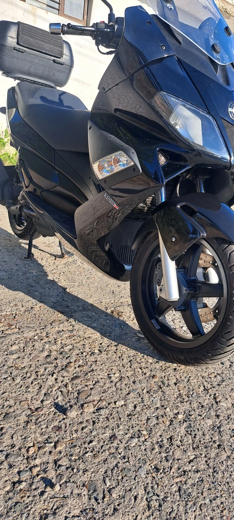 Gilera Nexus 300ie  като нов..., снимка 9 - Мотоциклети и мототехника - 50647660