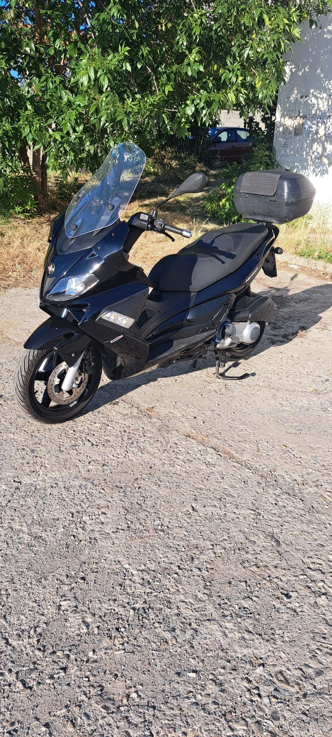 Gilera Nexus 300ie  като нов..., снимка 1