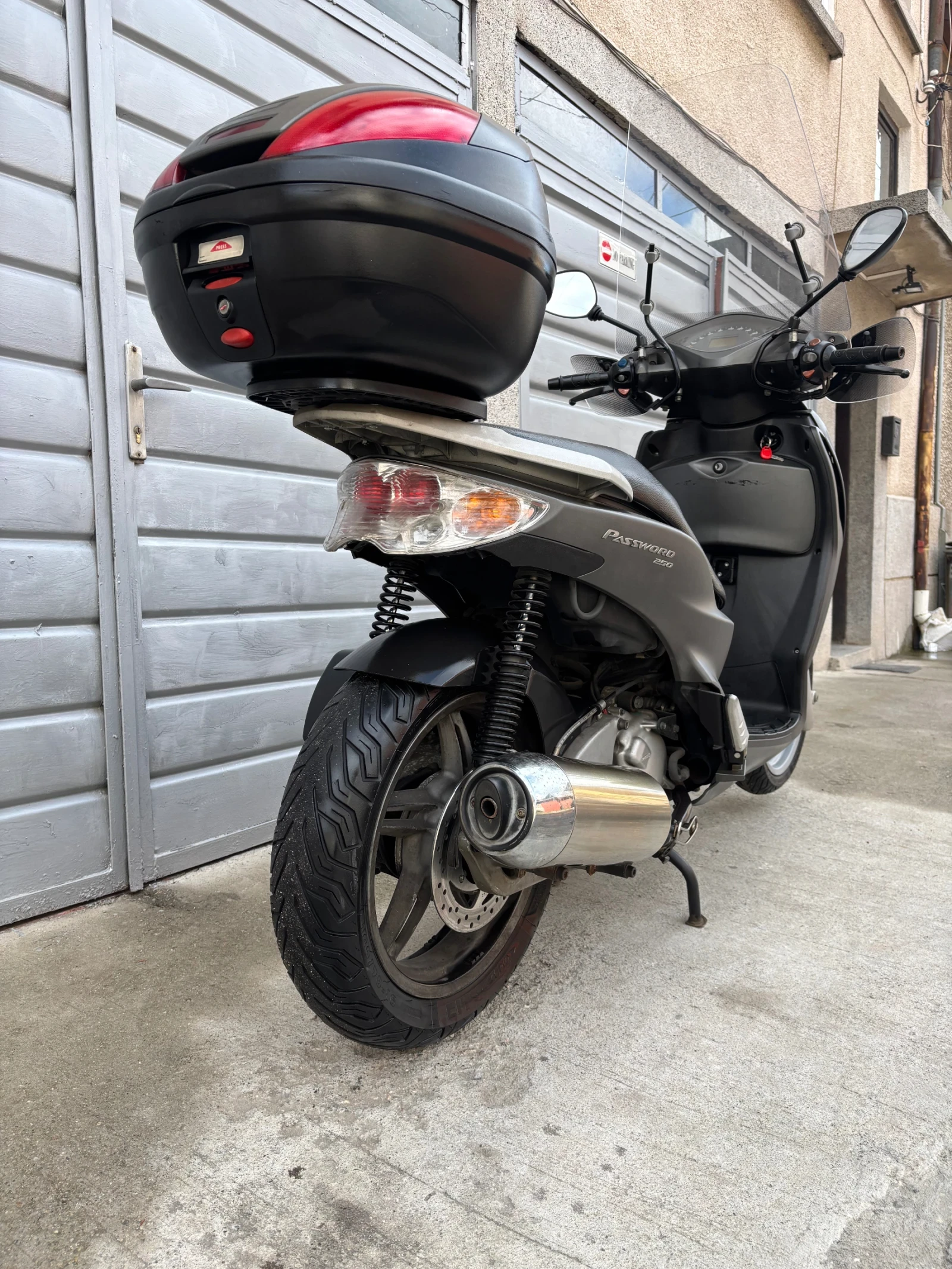 Malaguti Password 250cc - изображение 8
