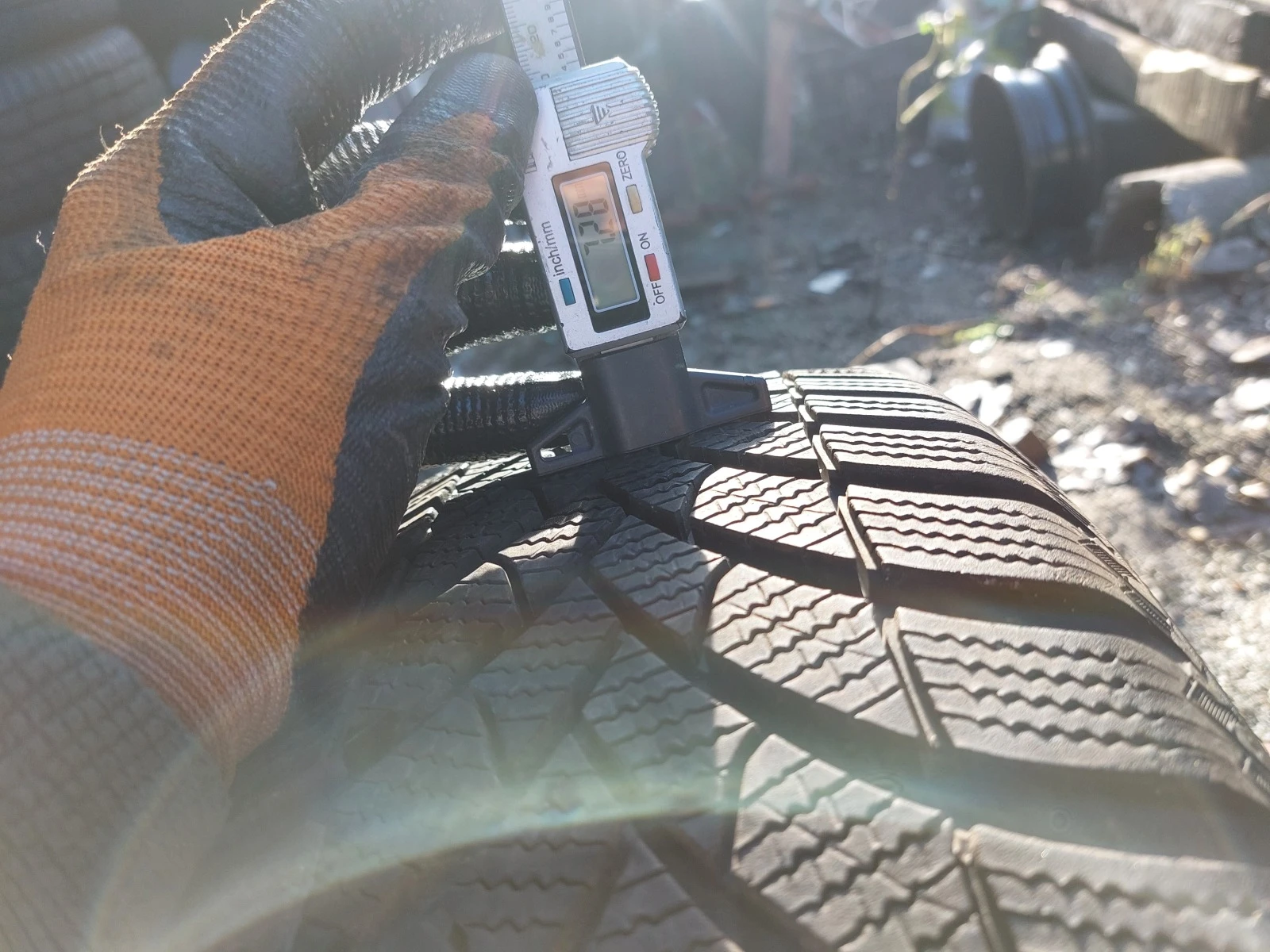 ���� 205/60R16 | Mobile.bg � ����������� 4