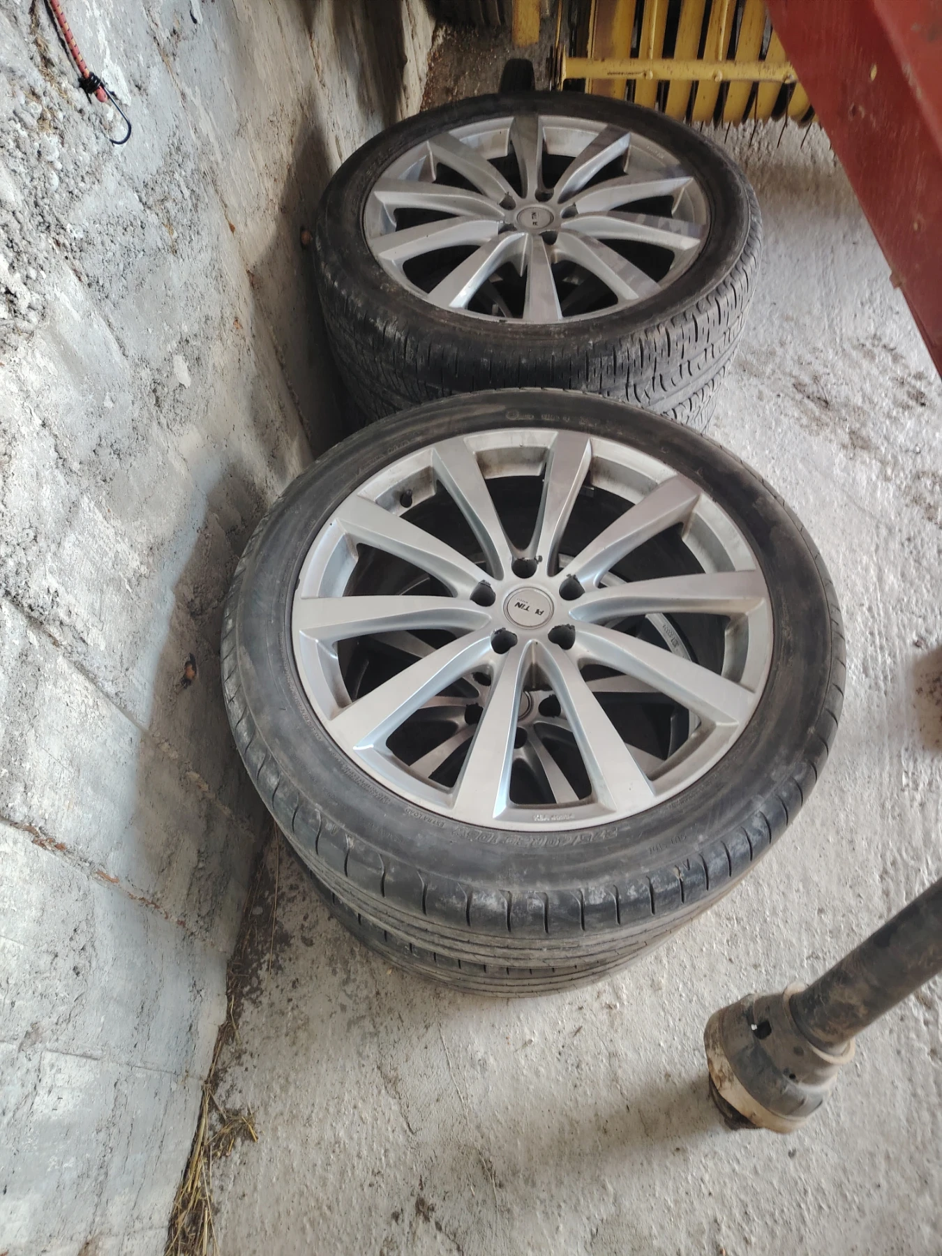 ���� � ������ 275/40R20 �� Mercedes-Benz ML 270 | Mobile.bg � ����������� 2